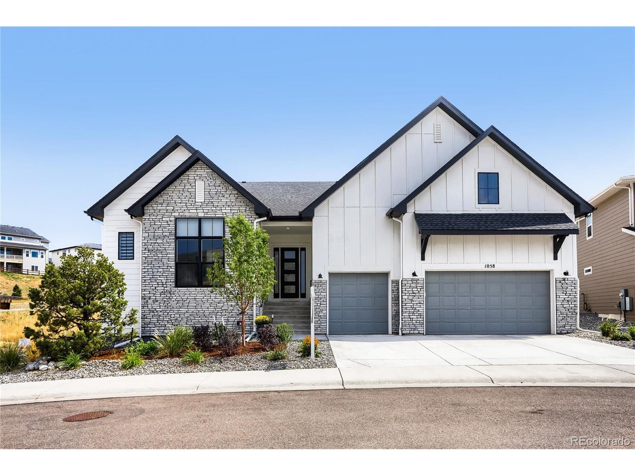 Photo of 1058 Earmark Ln Castle Rock CO 80104
