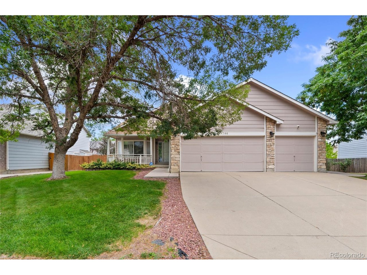 Photo of 11786 N Glencoe St Thornton CO 80233
