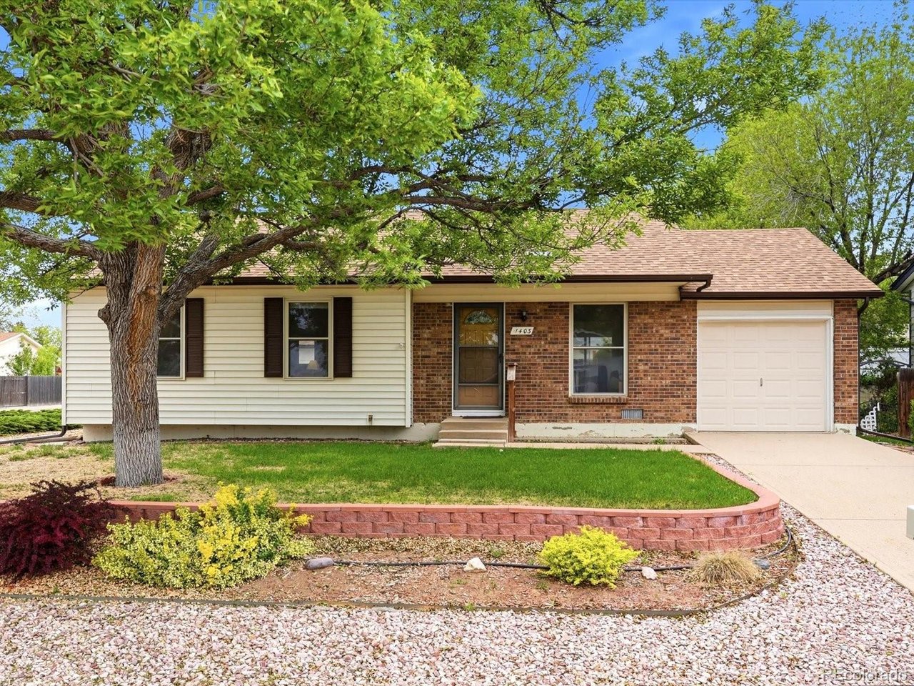 Photo of 1403 Elmwood St Broomfield CO 80020