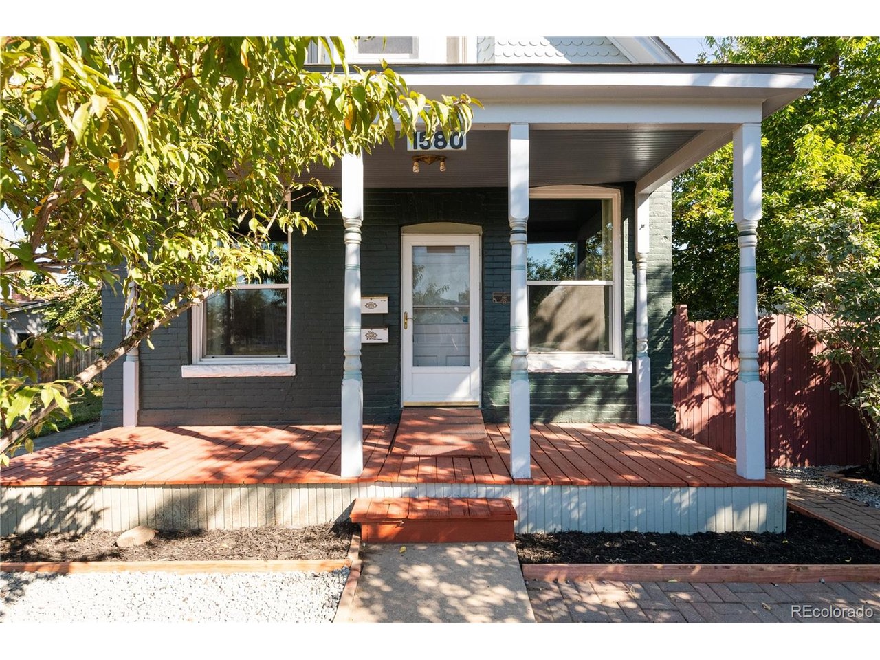 Photo of 1580 Dallas St Aurora CO 80010