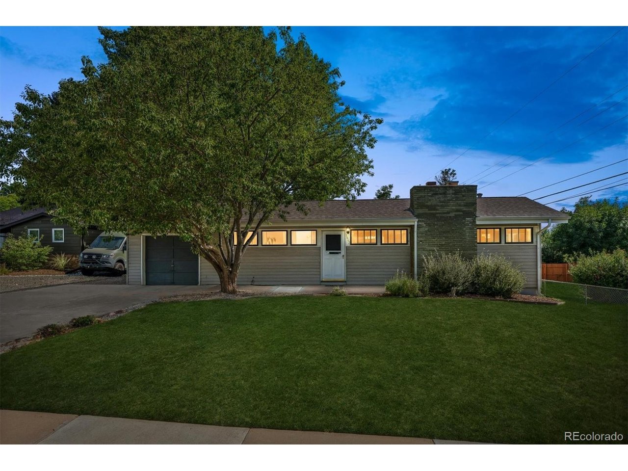 Photo of 1662 W Lake Pl Littleton CO 80120