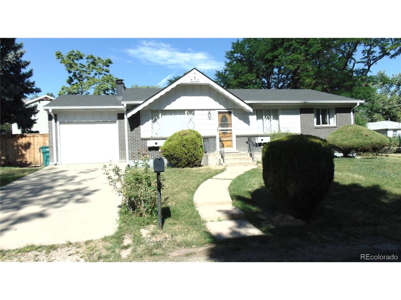 Photo of 395 Saulsbury St Denver CO 80226