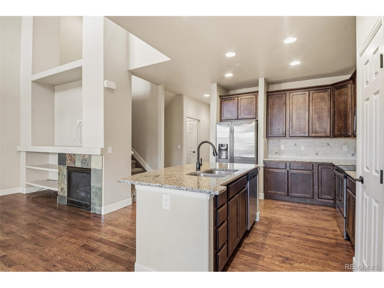 Photo of 9763 W Hinsdale Ln Littleton CO 80128