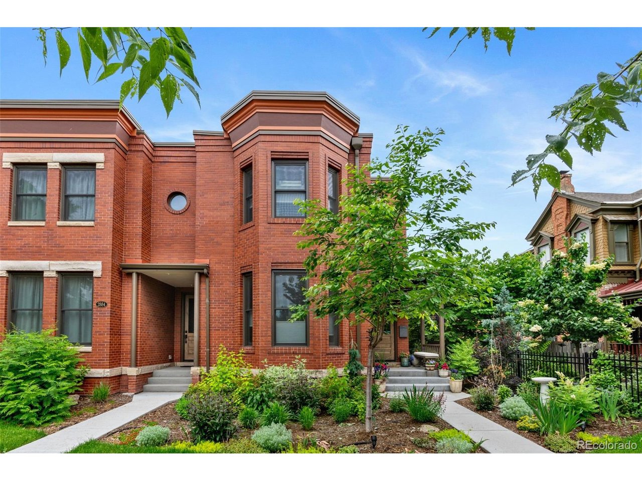 Photo of 2880 Curtis St Denver CO 80205