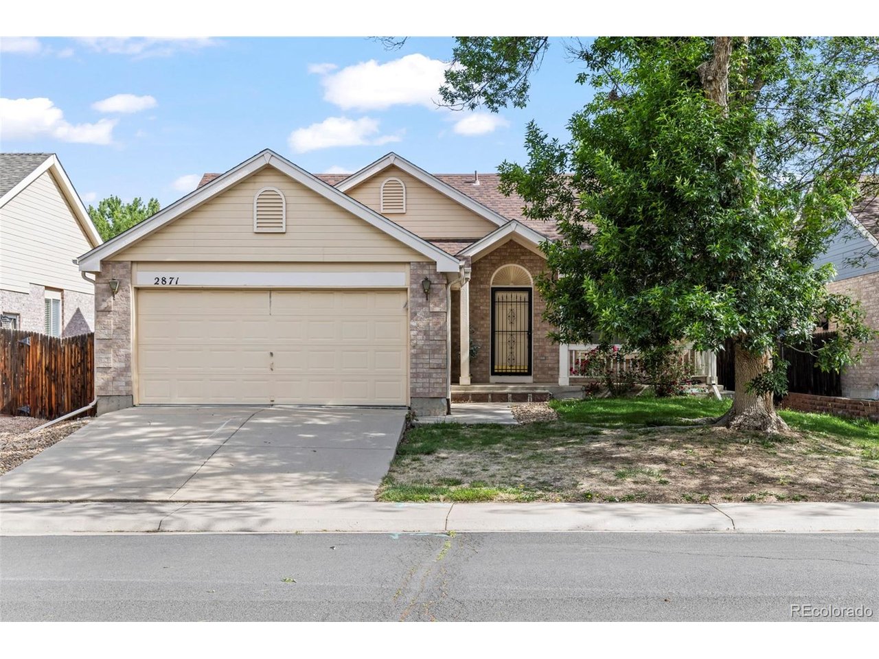 Photo of 2871 Elaine Dr Broomfield CO 80020