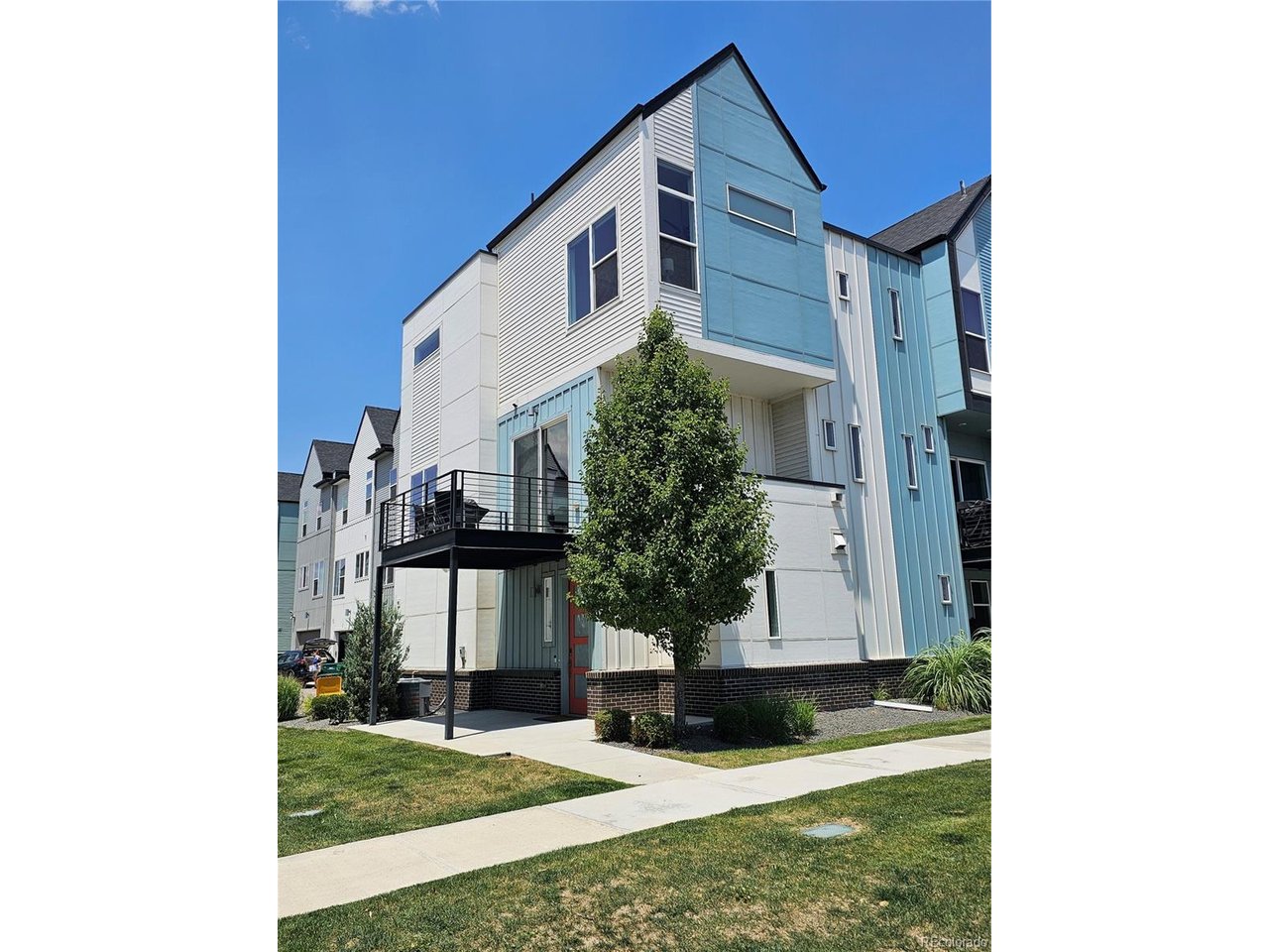 Photo of 1661 W 67th Cir Denver CO 80221