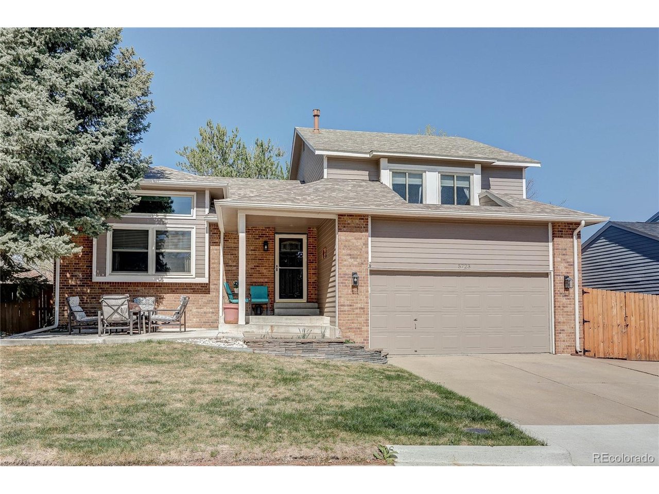 Photo of 5723 S Killarney Way Centennial CO 80015