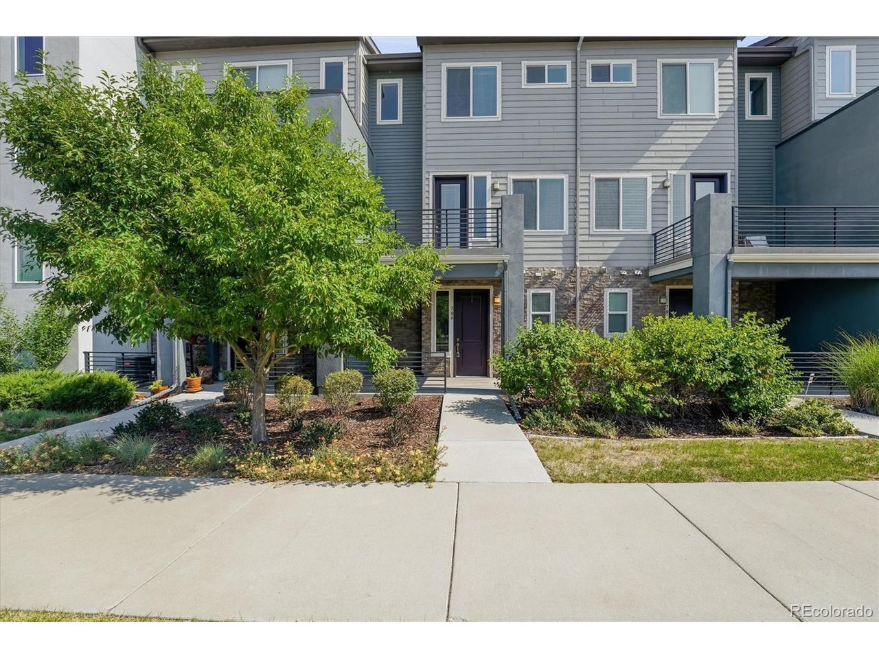 Photo of 704 E Hinsdale Ave Littleton CO 80122