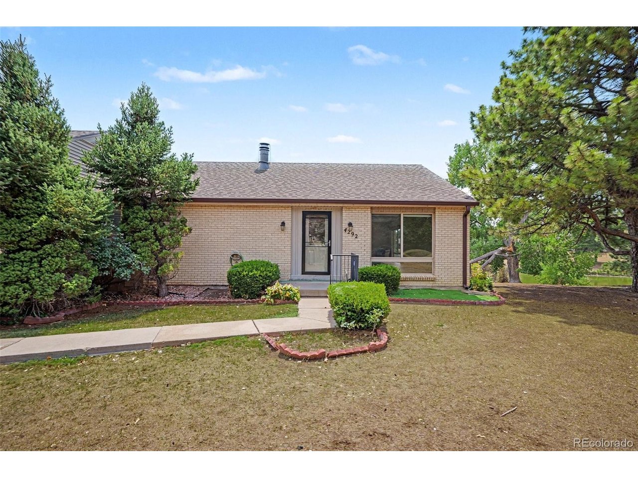 Photo of 4292 W Pondview Dr Littleton CO 80123