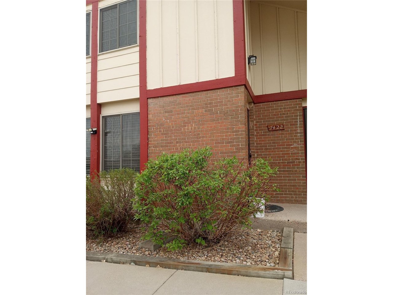 Photo of 7422 S Zephyr Ct Littleton CO 80128