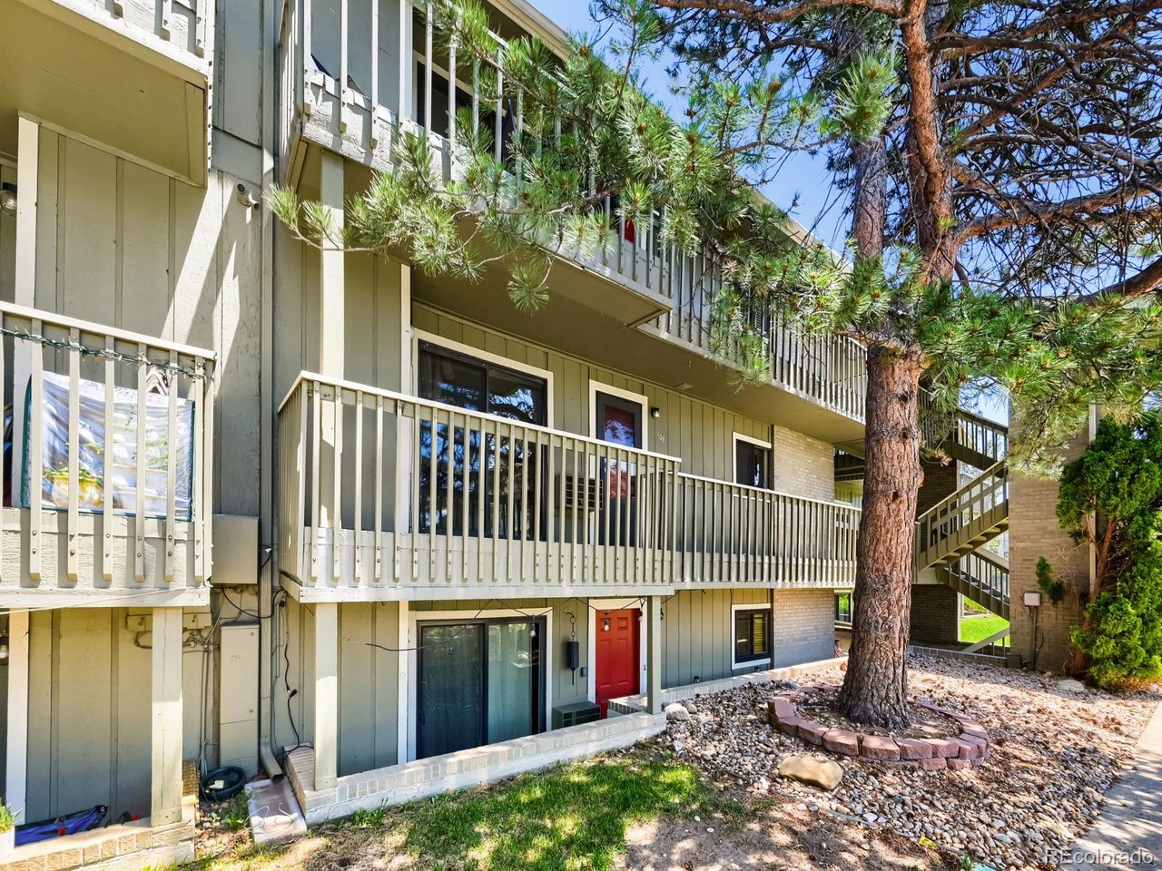 Photo of 695 Manhattan Dr #8 Boulder CO 80303
