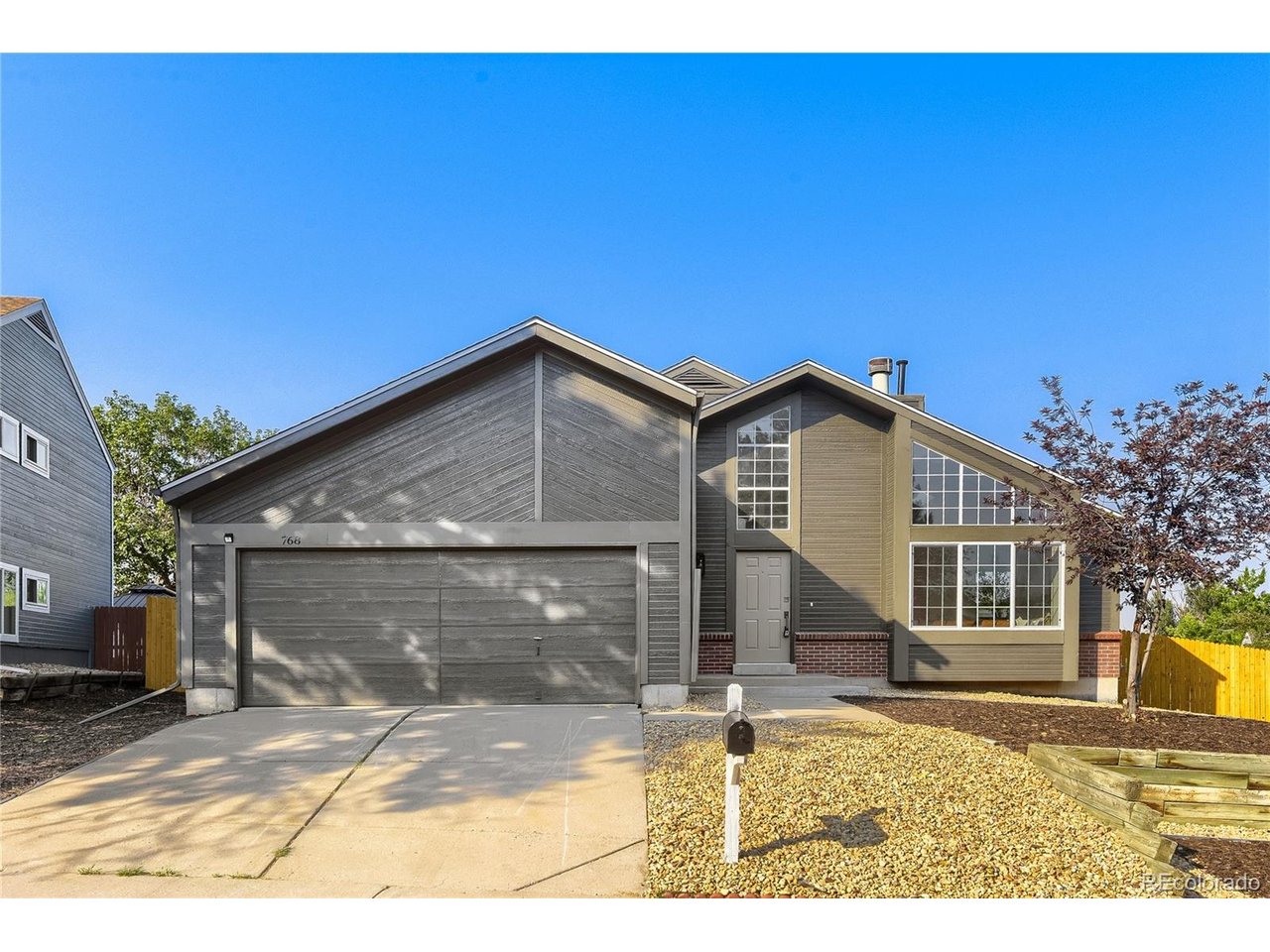 Photo of 768 S Fairplay Ct Aurora CO 80012