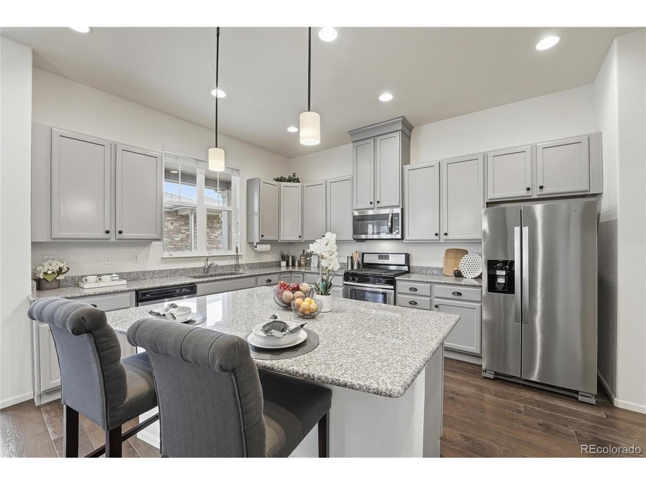 Photo of 6907 W Jewell Dr Lakewood CO 80227