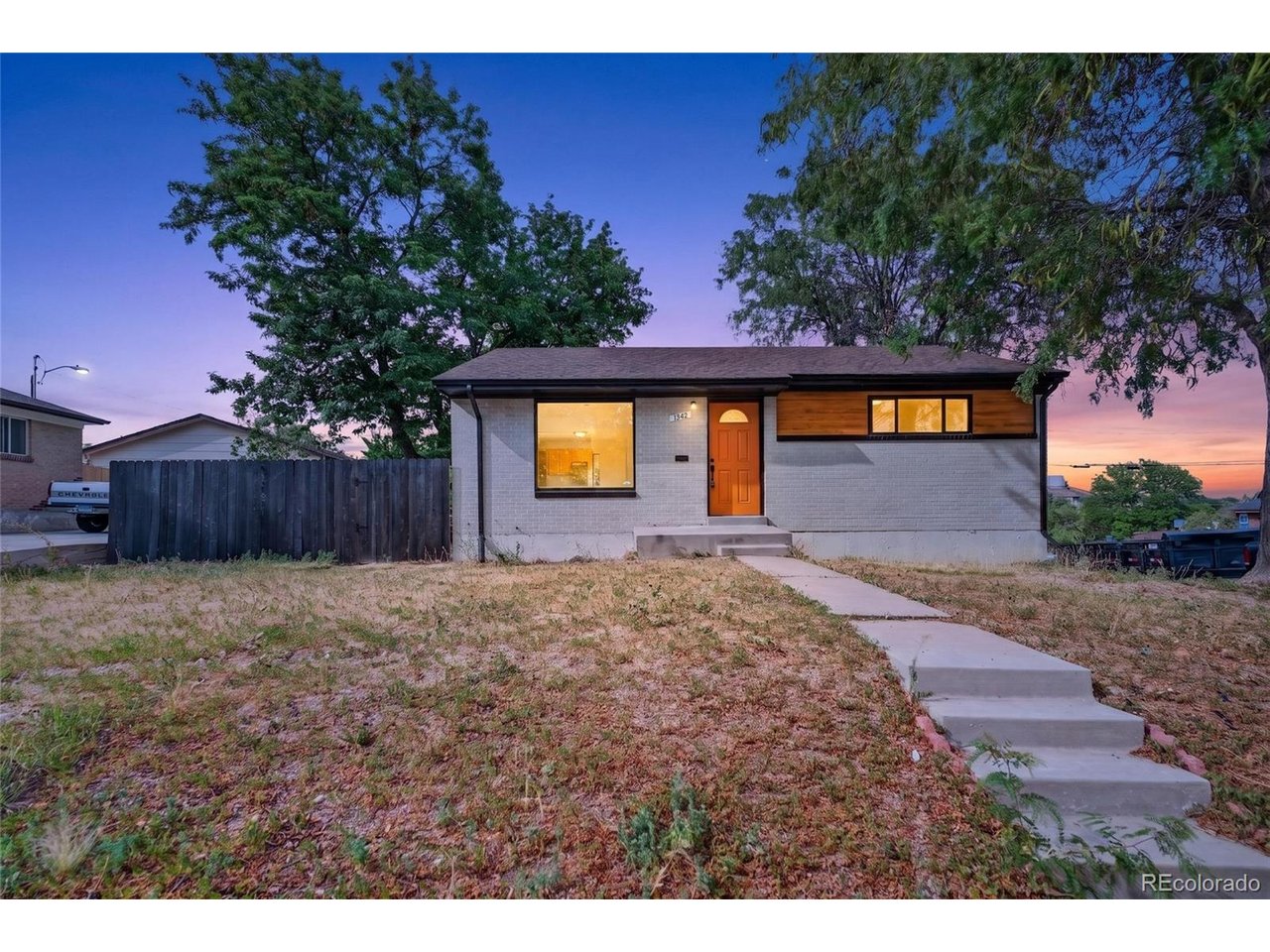 Photo of 1343 Lipan Dr Denver CO 80221
