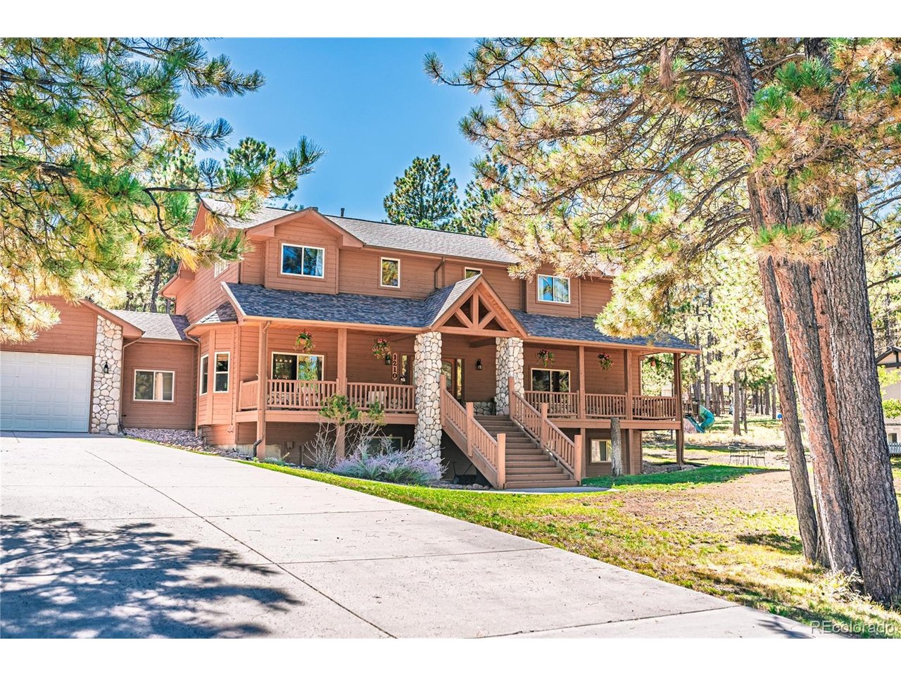 Photo of 1210 Kenosha Dr Larkspur CO 80118