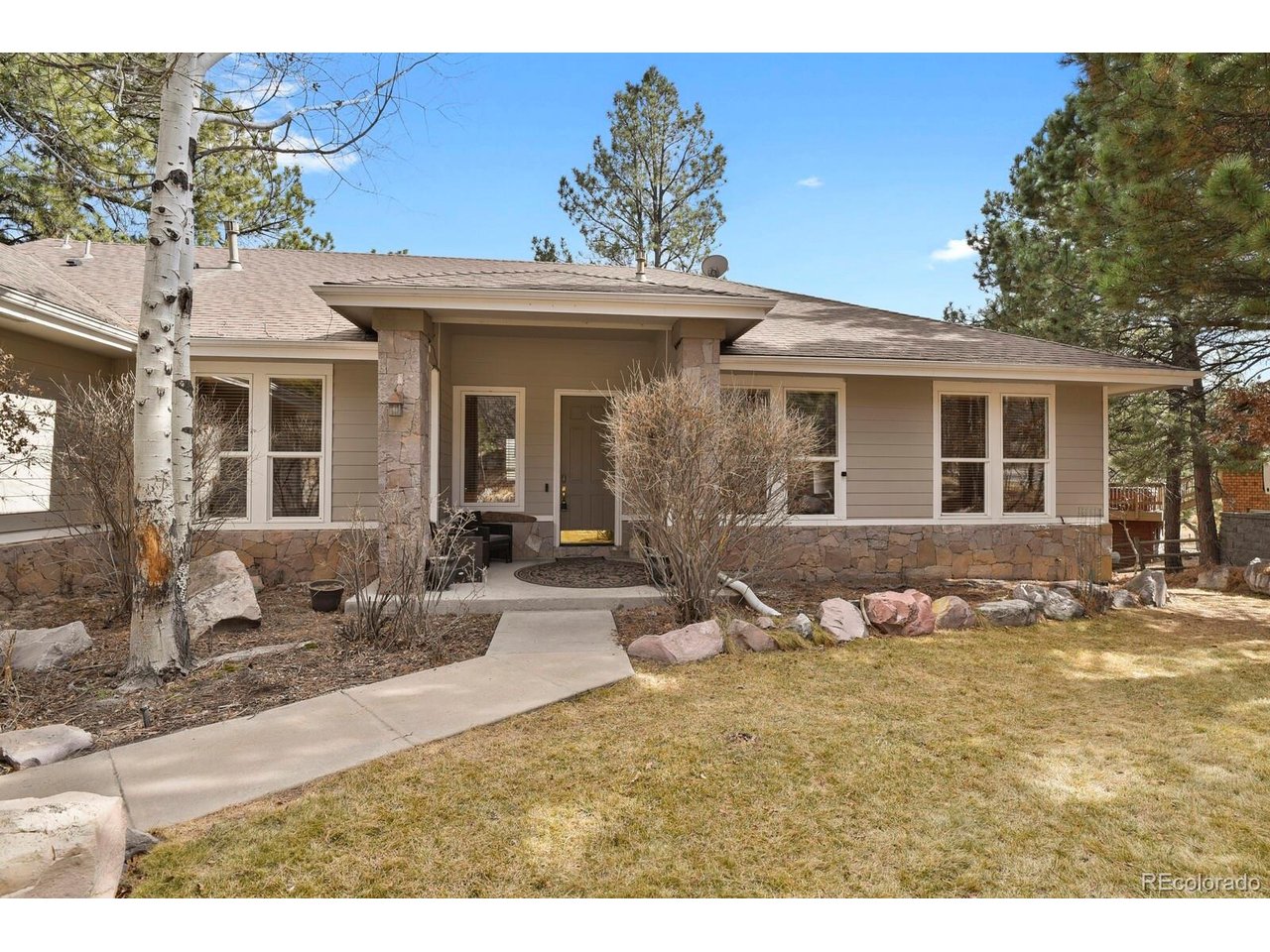 Photo of 730 Tenderfoot Dr Larkspur CO 80118
