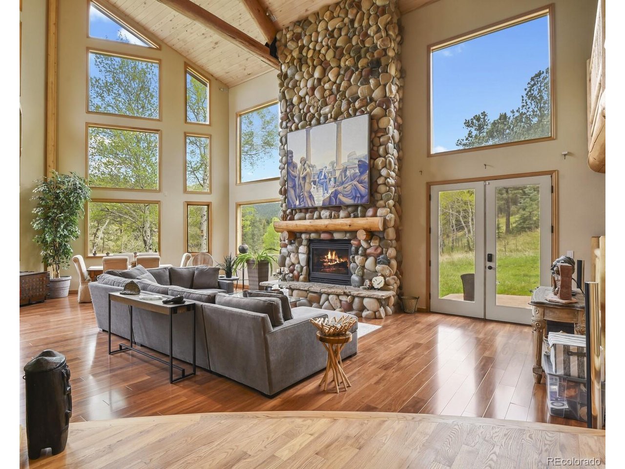 Photo of 417 Witter Gulch Rd Evergreen CO 80439