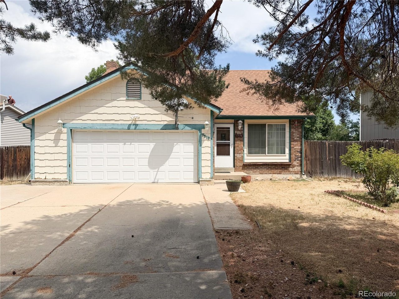 Photo of 7776 Club Crest Dr Arvada CO 80005