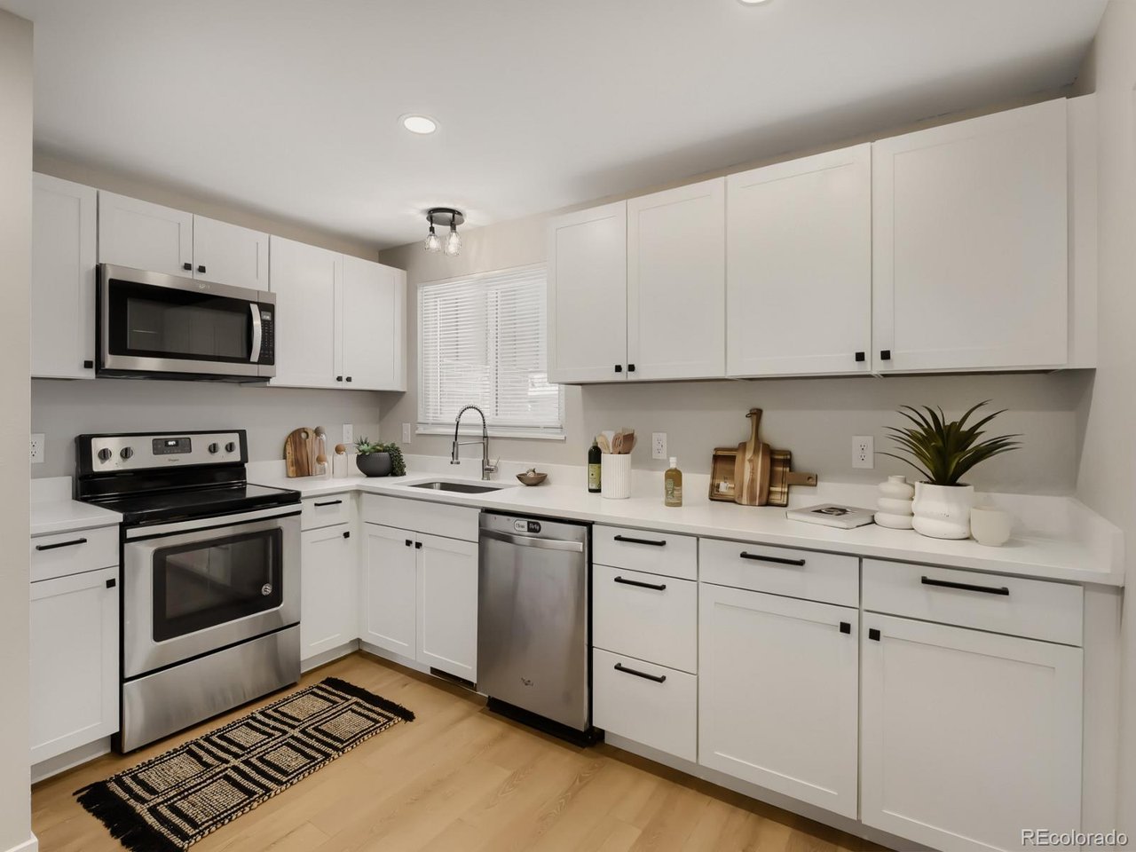 Photo of 7782 W Glasgow Pl Littleton CO 80128