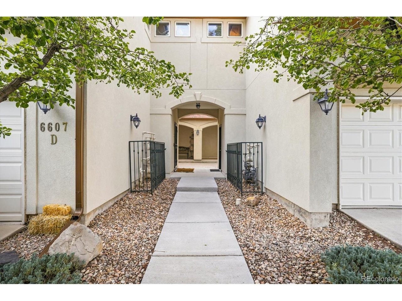 Photo of 6607 S Forest Way #E Centennial CO 80121