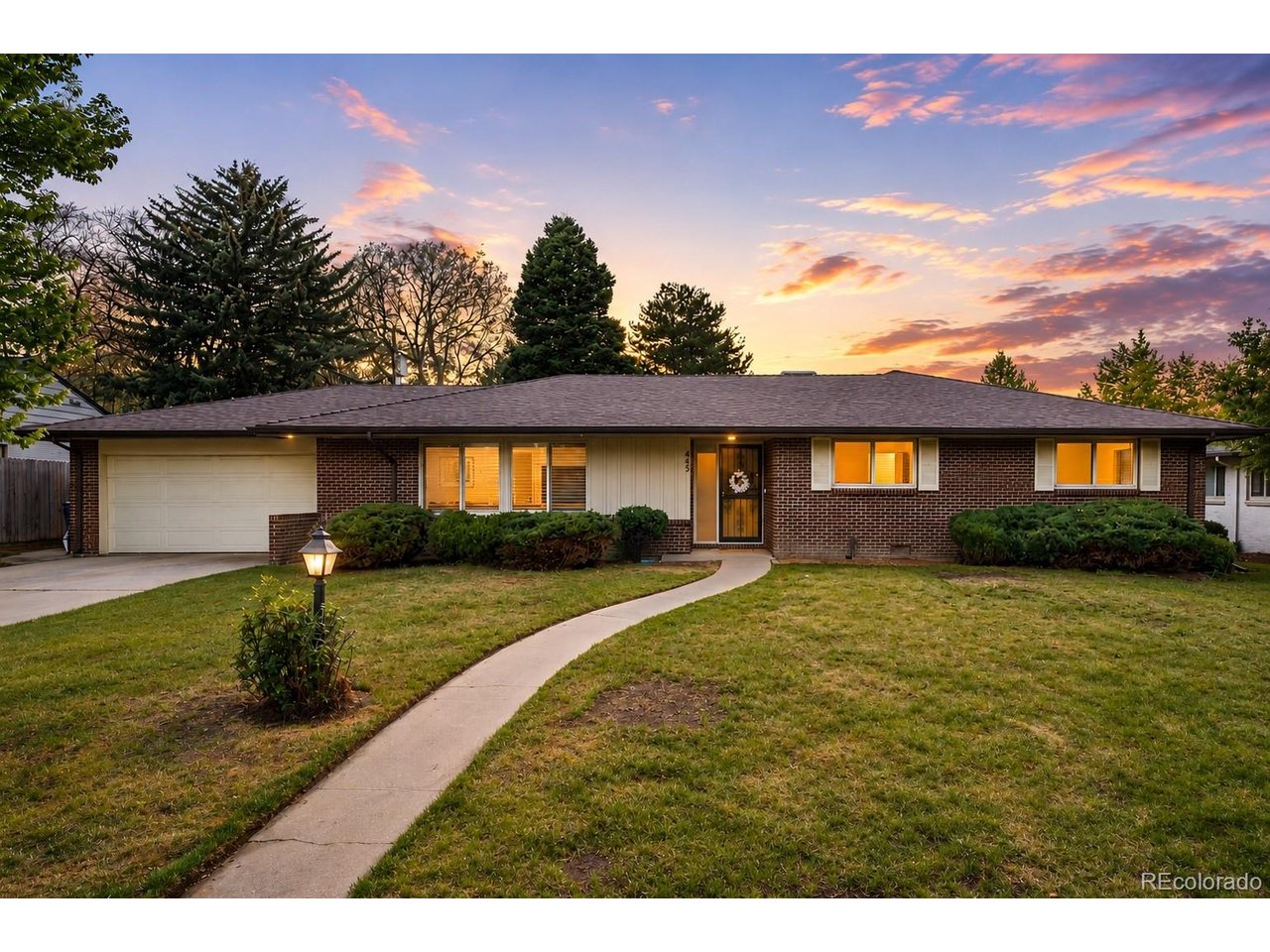 Photo of 443 S Niagara St Denver CO 80224