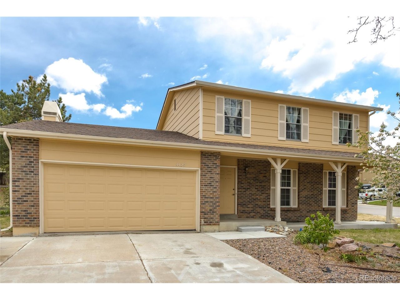 Photo of 4429 S Ceylon Way Aurora CO 80015