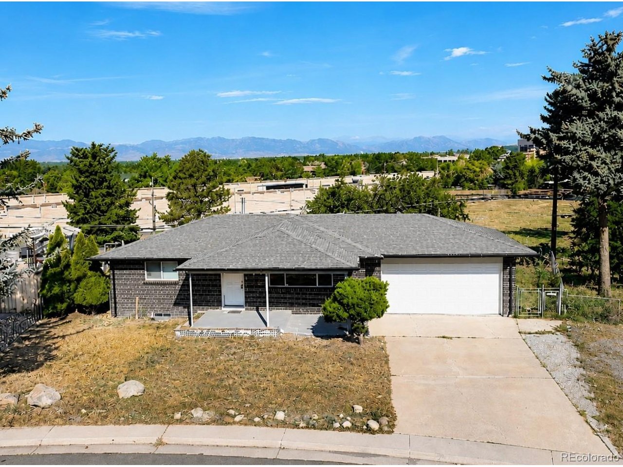 Photo of 8325 Oakwood St Westminster CO 80031