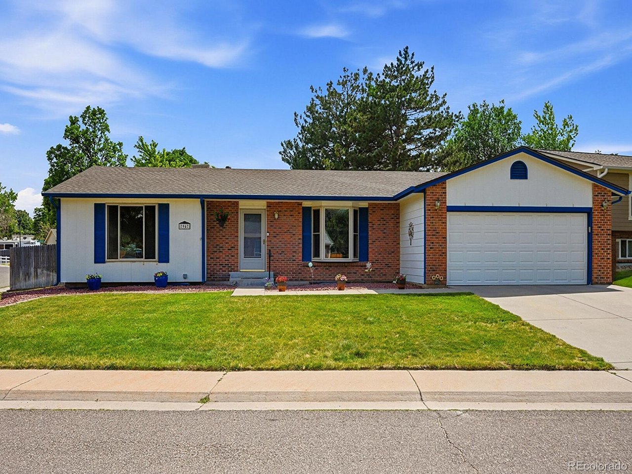 Photo of 7947 S Flower Ct Littleton CO 80128