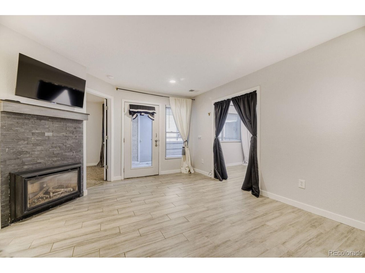 Photo of 1825 Kendall St #213 Lakewood CO 80214