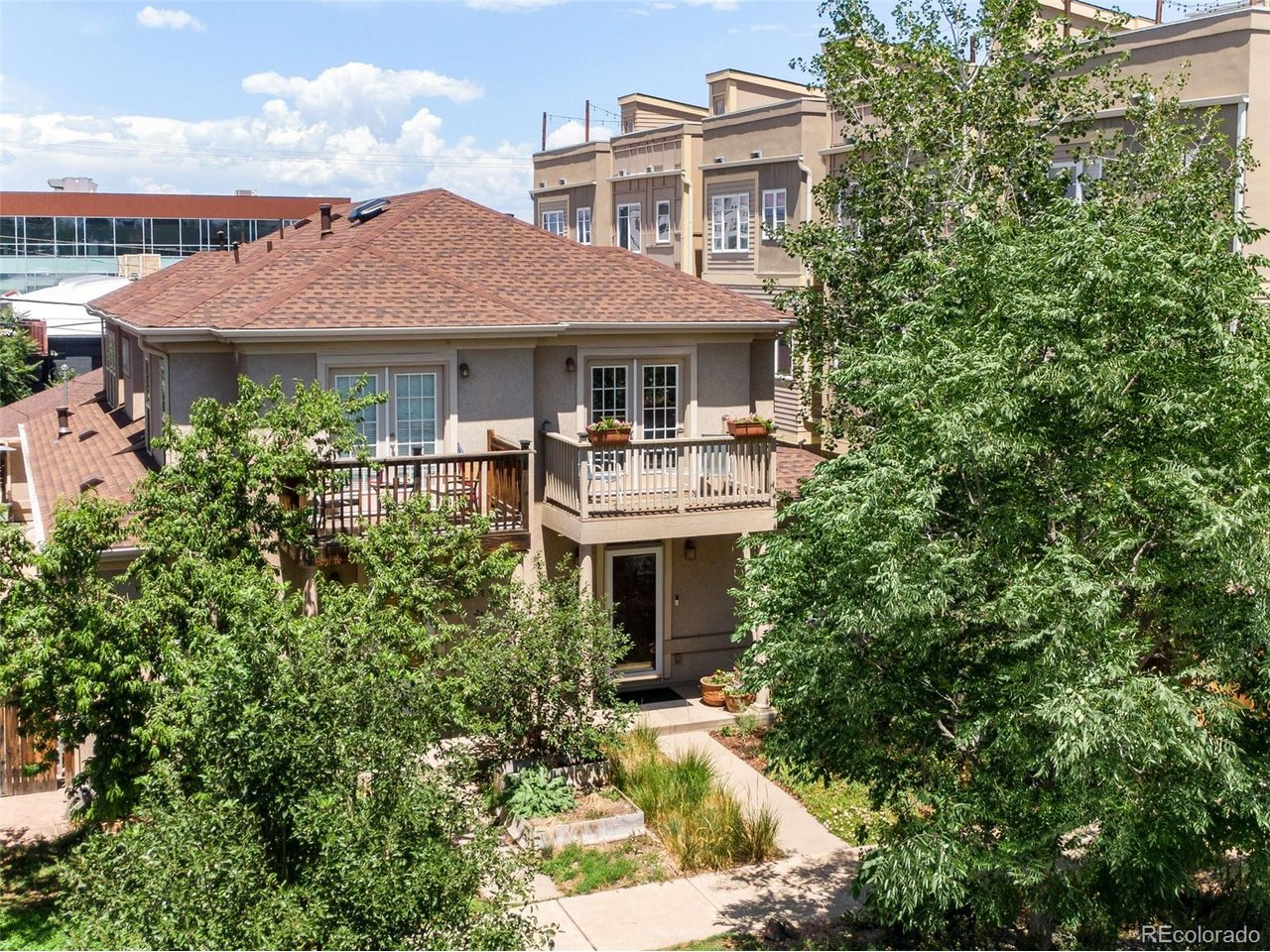 Photo of 2933 Lawrence St Denver CO 80205