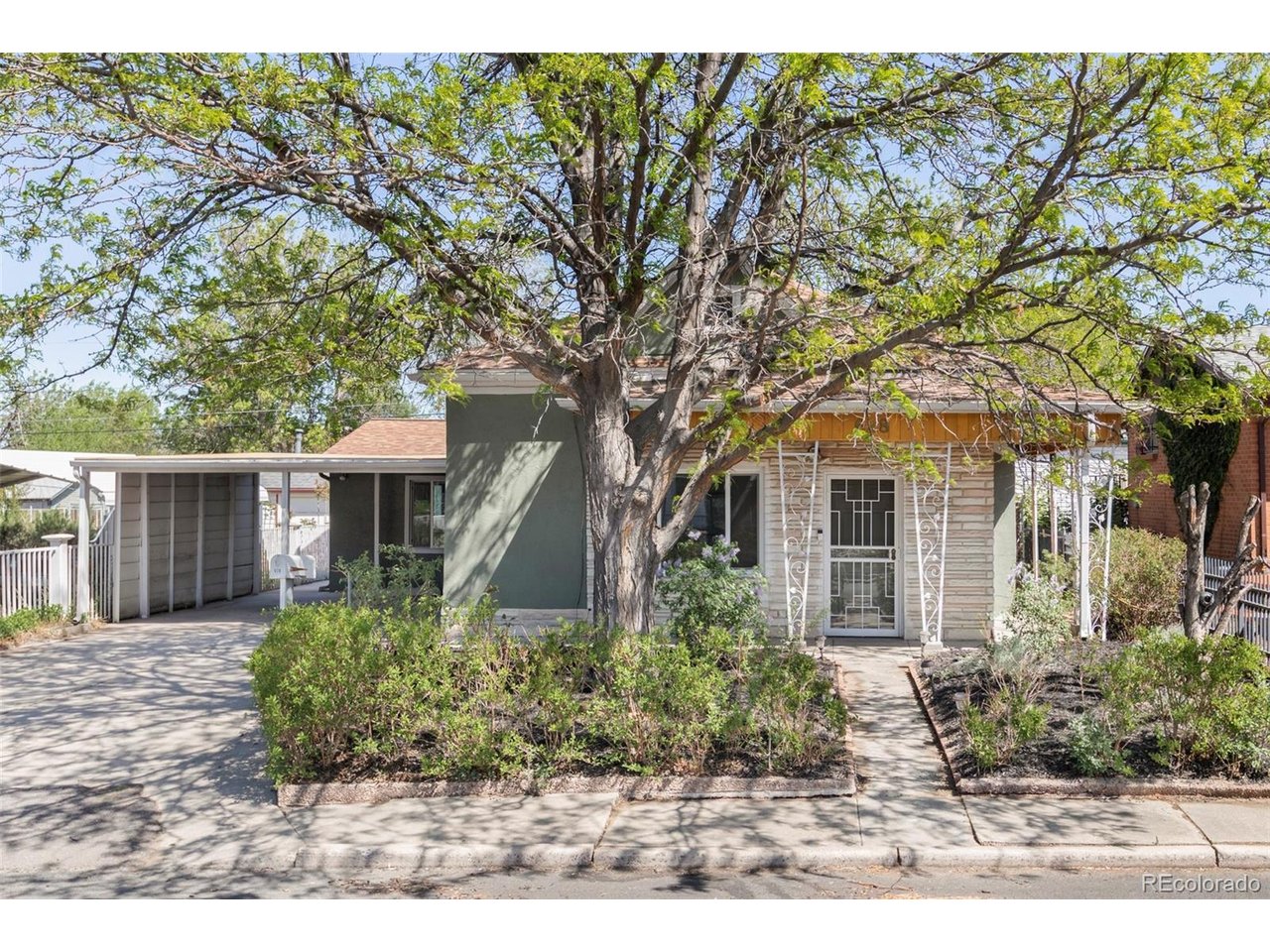 Photo of 628 Osceola St Denver CO 80204