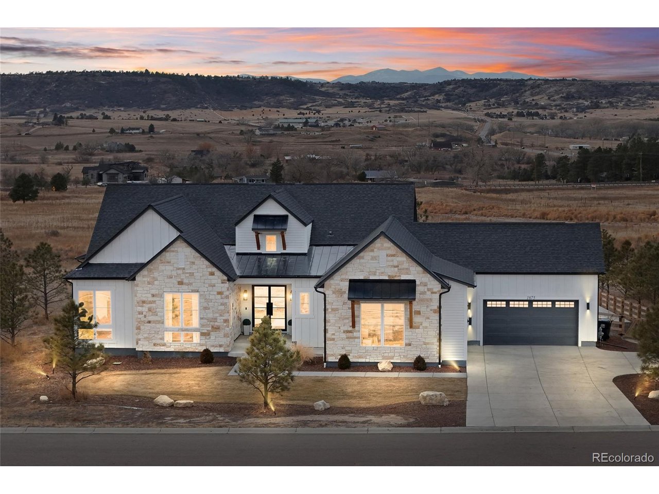 Photo of 1675 Arrowpoint Ct Franktown CO 80116
