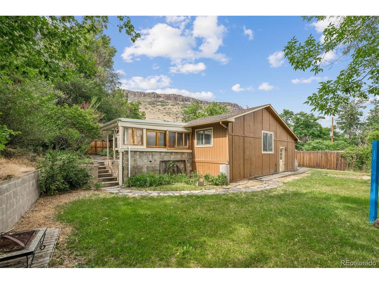 Photo of 123 High Pkwy Golden CO 80403