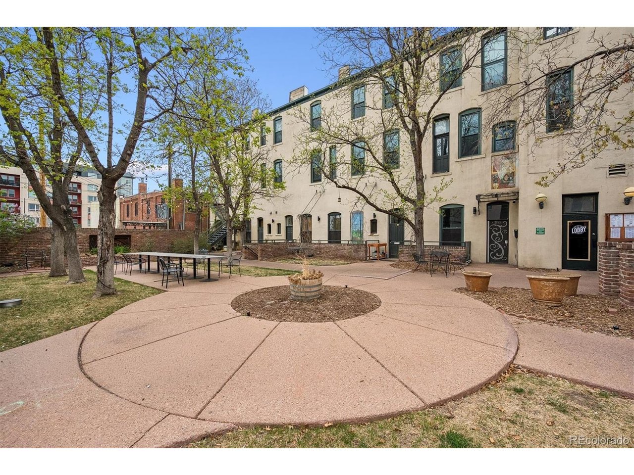 Photo of 2193 Arapahoe St #16 Denver CO 80205
