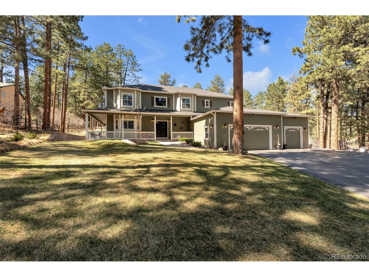 Photo of 4745 Cheyenne Dr Larkspur CO 80118