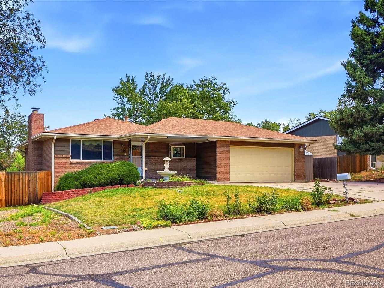 Photo of 756 Zinnia St Golden CO 80401