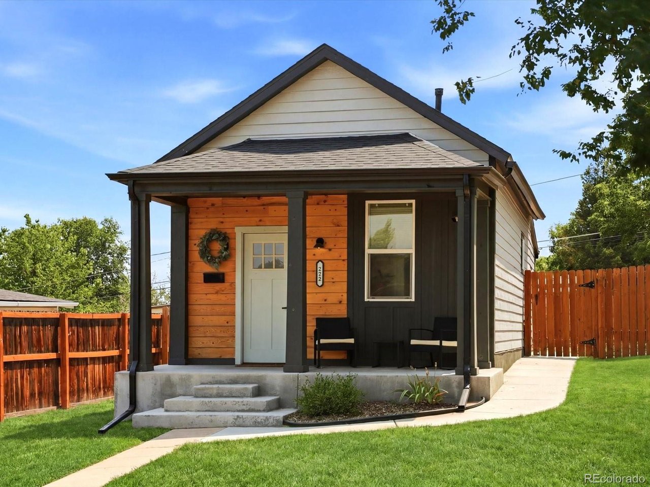 Photo of 272 S Meade St Denver CO 80219