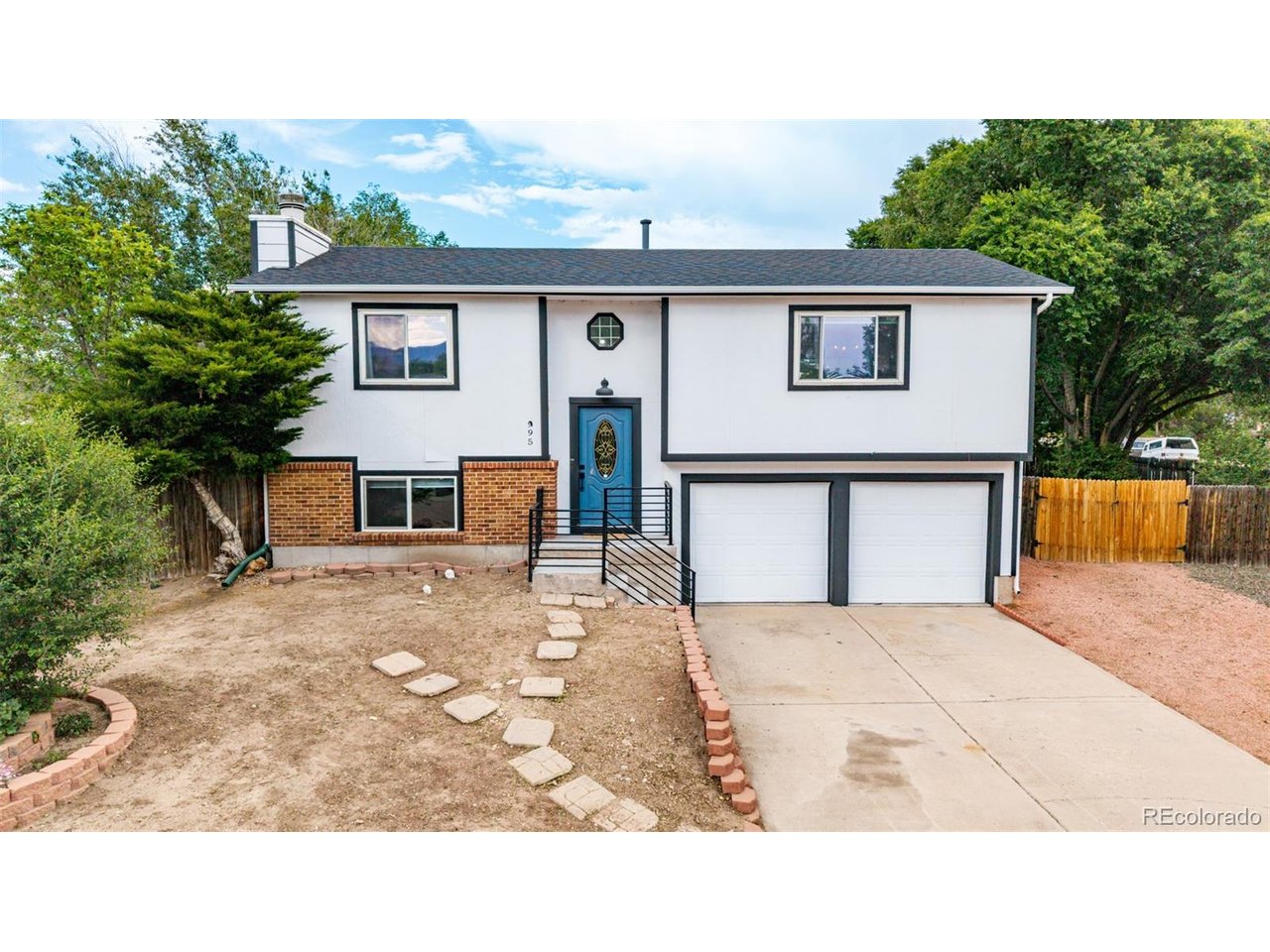 Photo of 995 W Nolte Dr Colorado Springs CO 80916