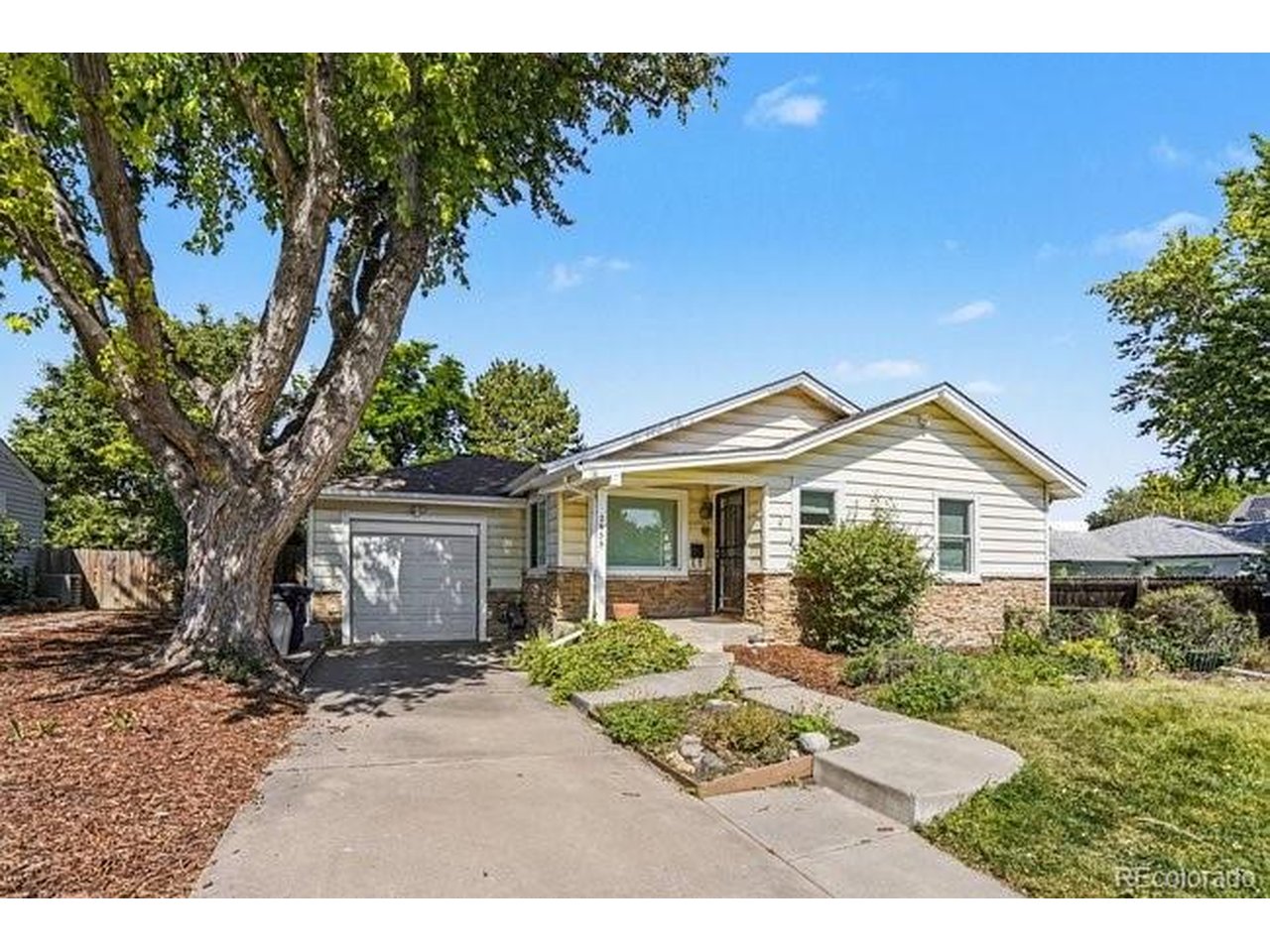 Photo of 2935 S Clermont Dr Denver CO 80222