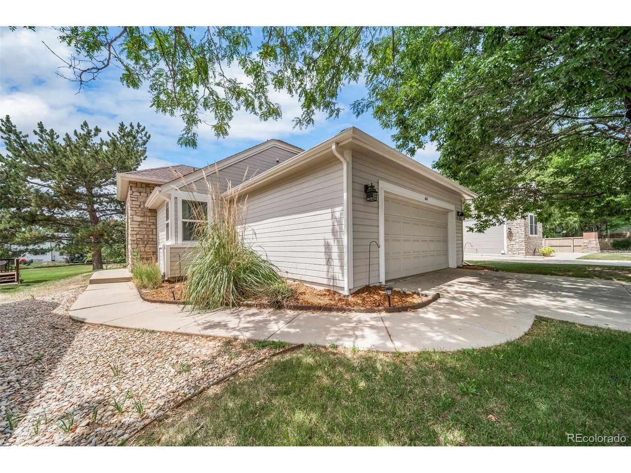 Photo of 1817 Peregrine Ln Broomfield CO 80020