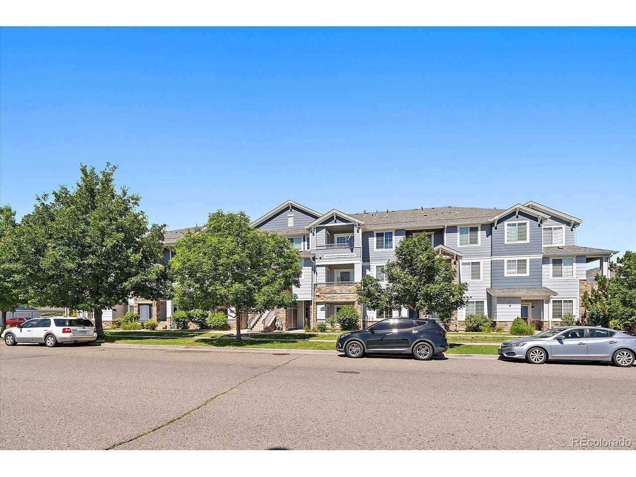 Photo of 5255 Memphis St #2-202 Denver CO 80239