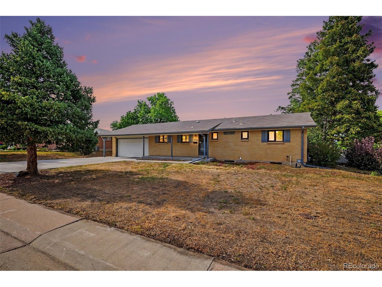Photo of 661 E Fremont Ave Littleton CO 80122