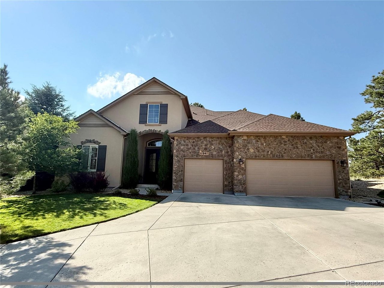 Photo of 11941 S Longs Bluff Ln Parker CO 80134