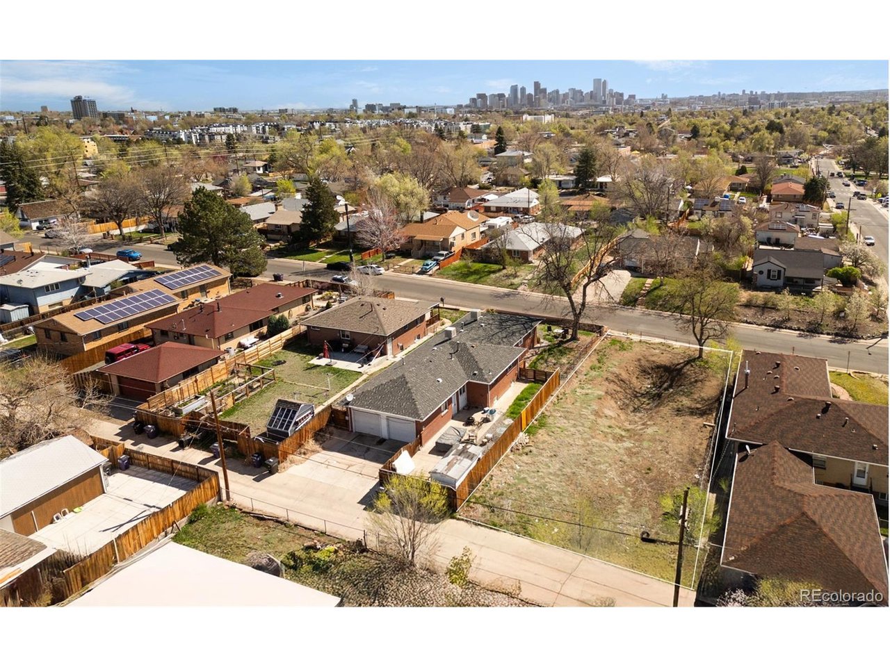 Photo of 909 Wolff St Denver CO 80204