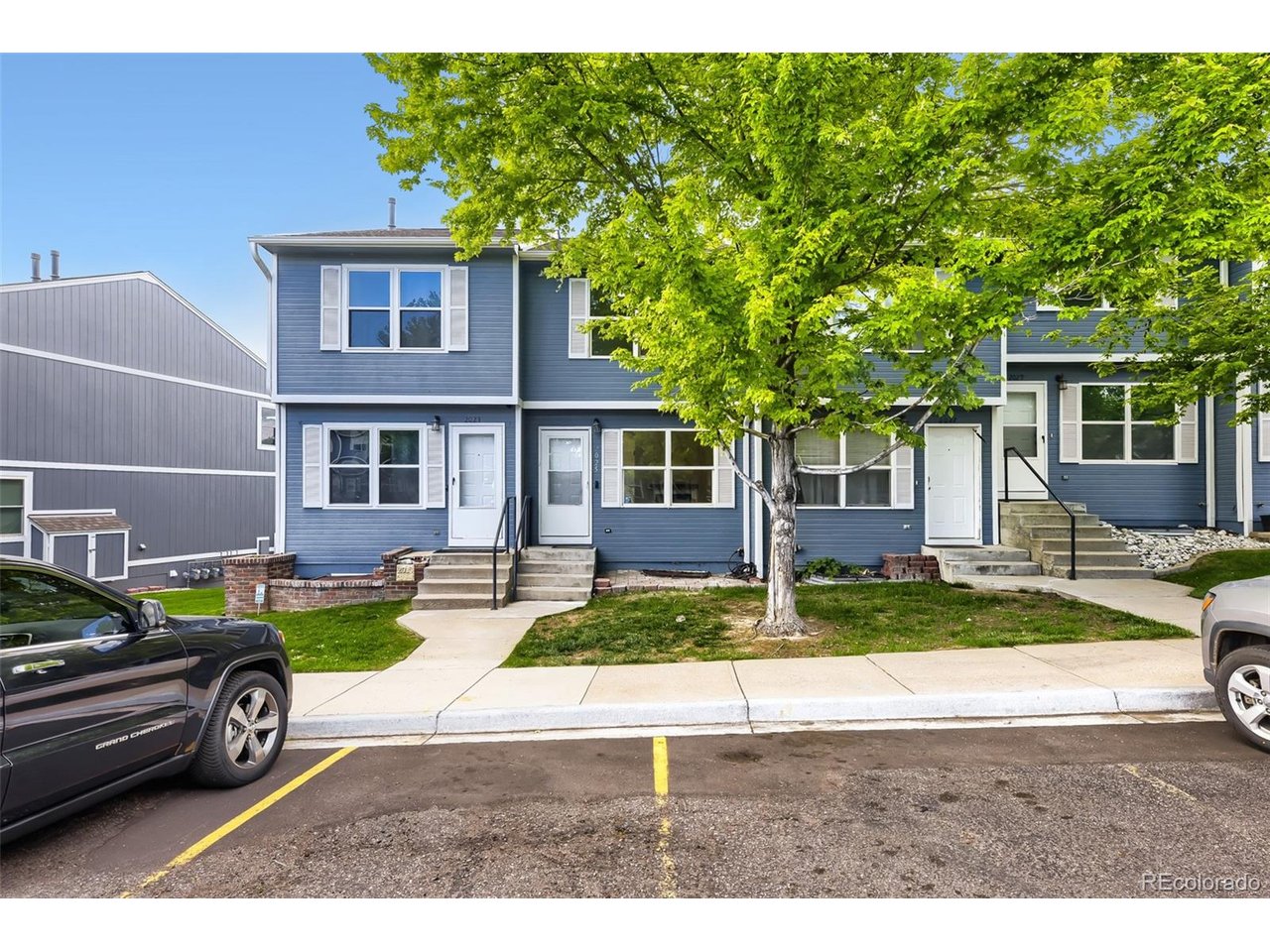 Photo of 2025 Oakcrest Cir #2H Castle Rock CO 80104