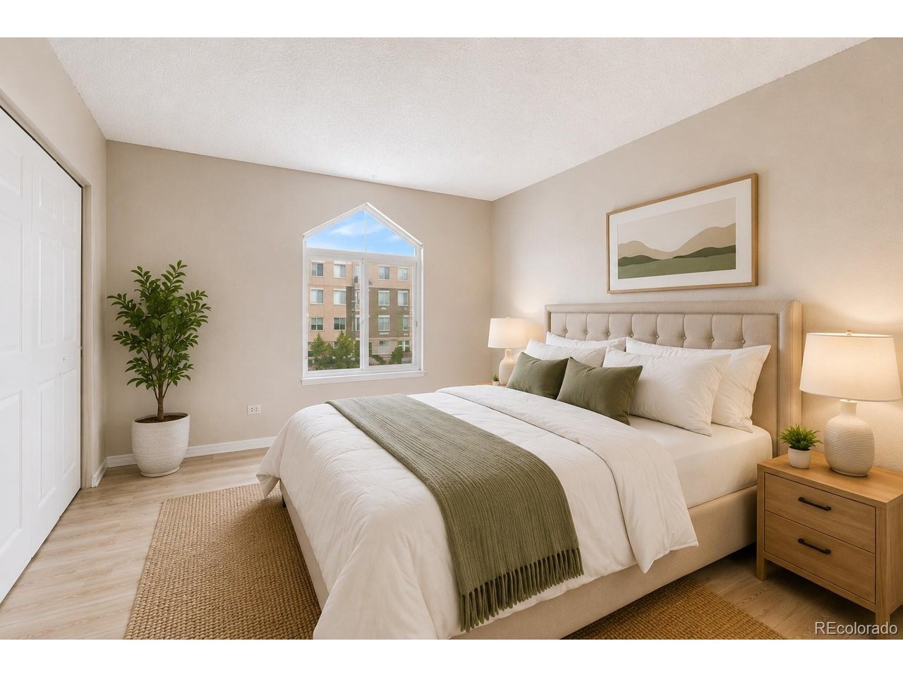 Photo of 3426 S Locust St #F Denver CO 80222