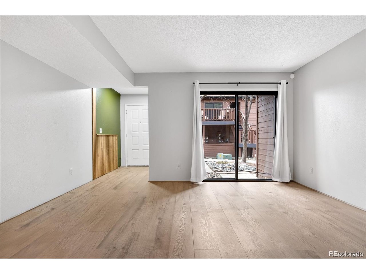 Photo of 540 S Forest St #7-102 Denver CO 80246