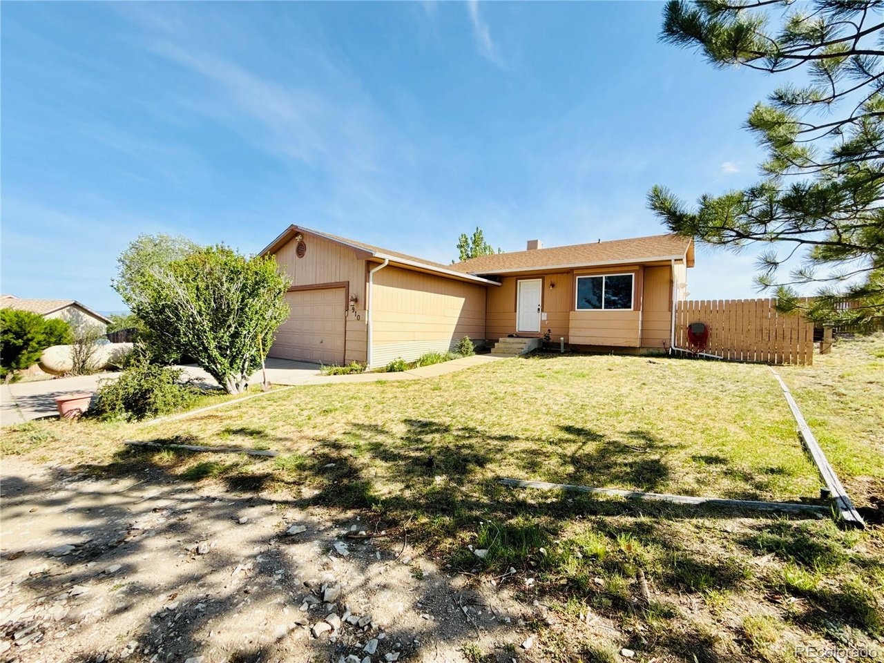 Photo of 910 S Elgin Ct Pueblo CO 81007