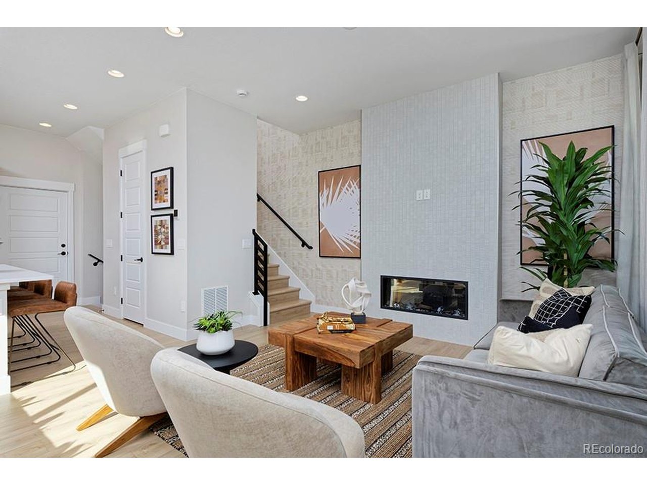 Photo of 2876 S Machebeuf Denver CO 80236