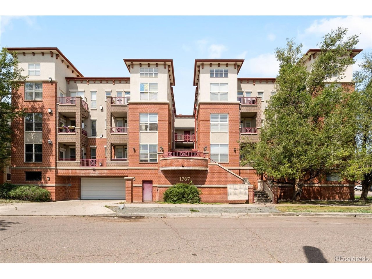 Photo of 1767 N Pearl St #205 Denver CO 80203